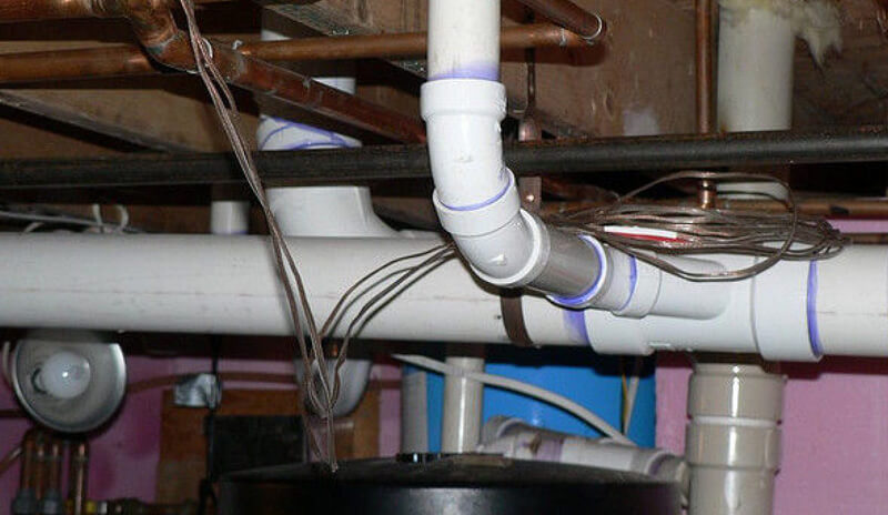 Recomendaciones para instalar tubería de PVC para baño